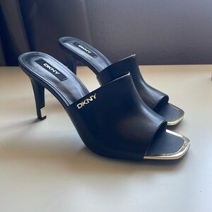 DKNY Black Bronx Women’s Open Toe Fashion Pump Heel